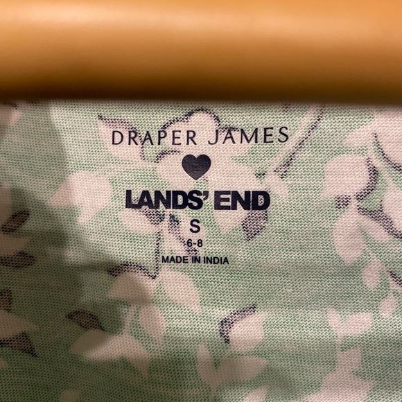 Draper James Lands End Sleeveless Bright Greenw/Navy & White Floral Cotton Dress - Picture 2 of 5